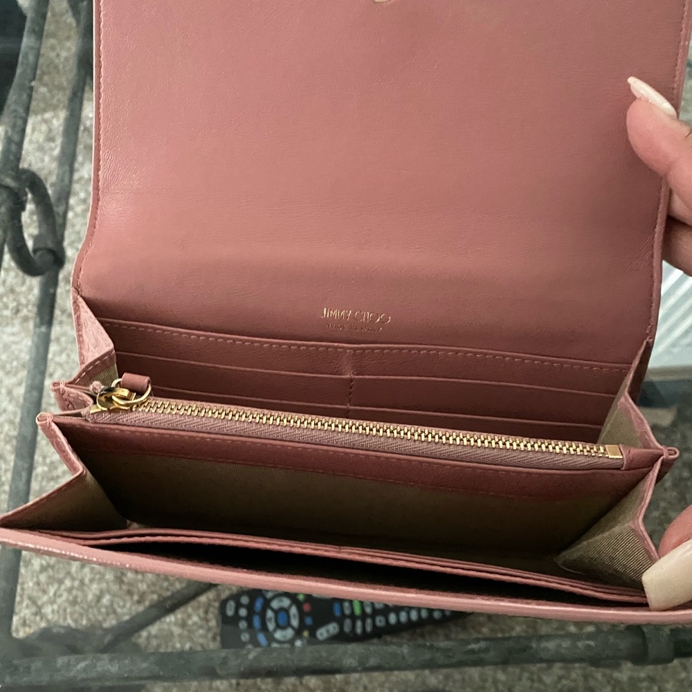Designer wallet 💕 - Picture 8 of 9